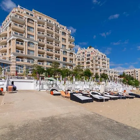 The Gallery - La Mer 3 Апартаменты