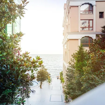 The Gallery - La Mer 3 Apartment Varna